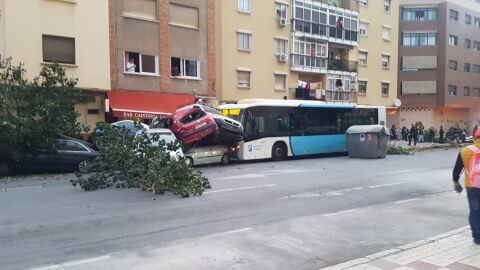 EL CONDUCTOR SUFRI&Oacute; UN INFARTO EN PLENO TRAYECTO
