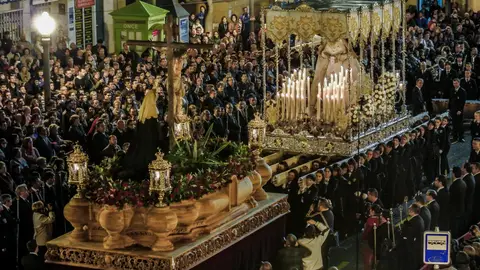 La cofradía de la Sangre de Cristo estrena una marcha compuesta por Manuel Torres La cofradía de la Sangre de Cristo estrena una marcha compuesta por Manuel Torres