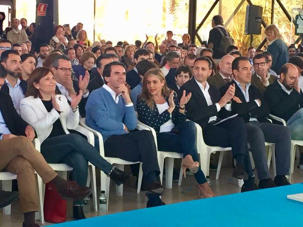José María Aznar reivindica el Plan Hidrológico Nacional del PP y se pregunta a dónde va un país que “no comparte el agua” José María Aznar reivindica el Plan Hidrológico Nacional del PP y se pregunta a dónde va un país que “no comparte el agua”