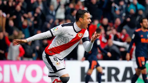El jugador del Rayo Vallecano, Raúl de Tomás El jugador del Rayo Vallecano, Raúl de Tomás
