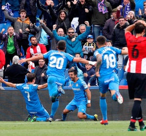 El Getafe celebra el gol de Ángel Rodríguez ante el Athletic de Bilbao El Getafe celebra el gol de Ángel Rodríguez ante el Athletic de Bilbao
