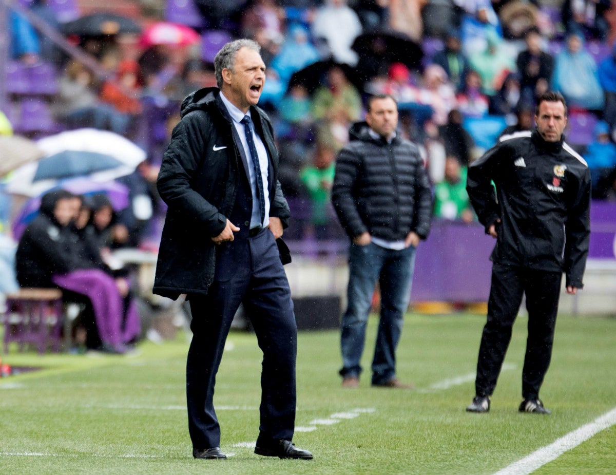 Joaquín Caparrós anuncia que sufre leucemia crónica: "Puedo hacer vida normal" Joaquín Caparrós anuncia que sufre leucemia crónica: "Puedo hacer vida normal"