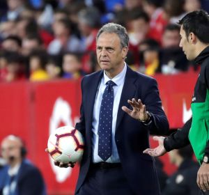 Joaquín Caparrós, entrenador del Sevilla Joaquín Caparrós, entrenador del Sevilla