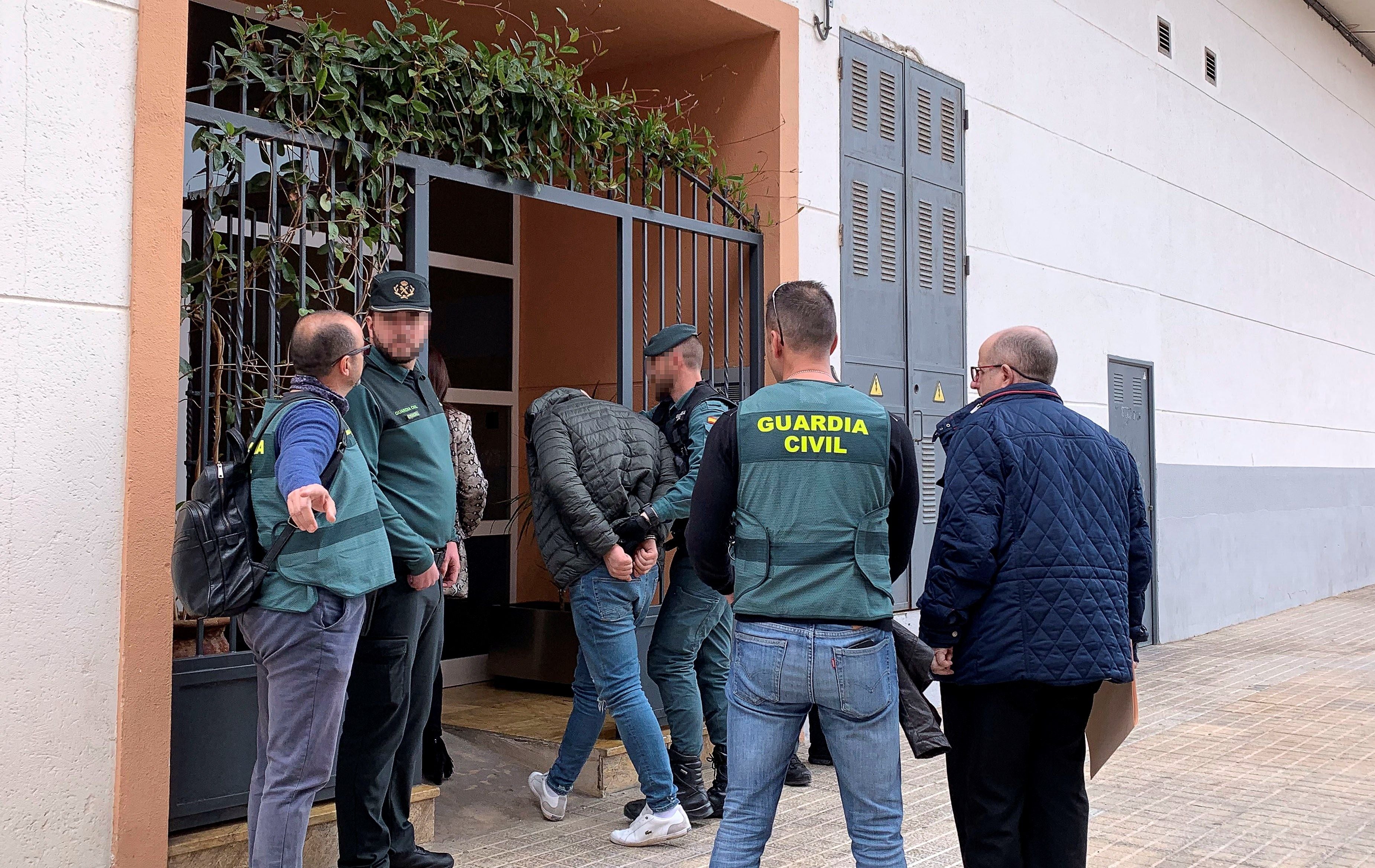 Detenidos por encubrimiento los padres del presunto asesino de la joven que residía en Vinaròs Detenidos por encubrimiento los padres del presunto asesino de la joven que residía en Vinaròs