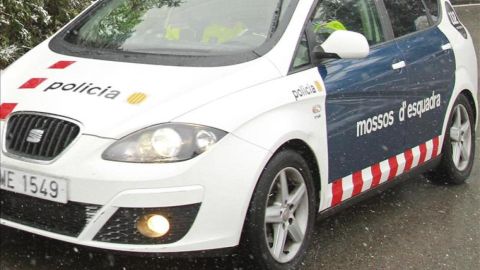 Imagen de un coche de los Mossos d&#39;Esquadra