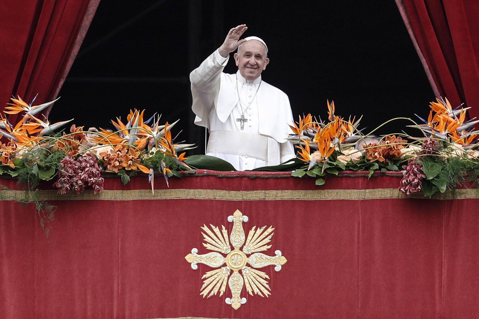 El Papa pide a los políticos de las economías avanzadas que pongan fin a la "preocupante" carrera de armamentos El Papa pide a los políticos de las economías avanzadas que pongan fin a la "preocupante" carrera de armamentos