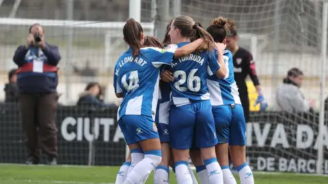 Las jugadoras del Espanyol celebran un gol Las jugadoras del Espanyol celebran un gol