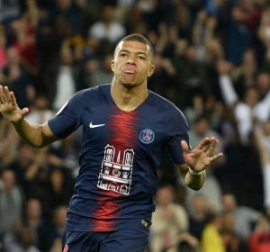 Kylian MBappé celebra un gol ante el Mónaco Kylian MBappé celebra un gol ante el Mónaco