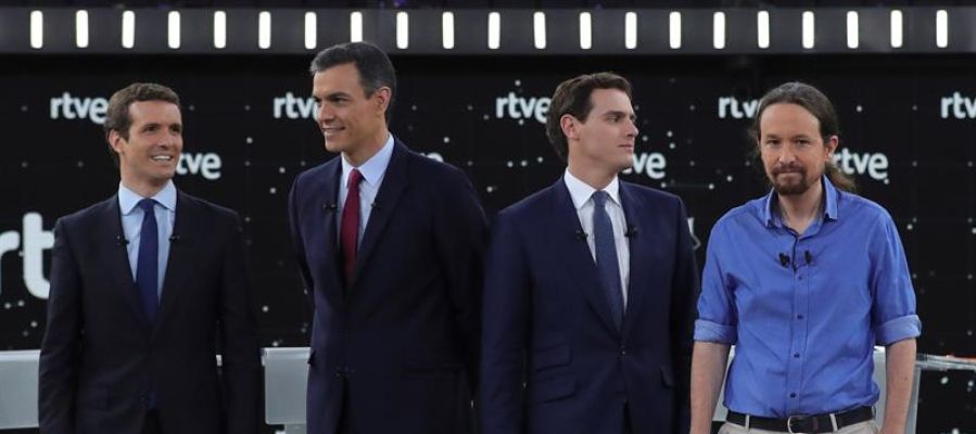 Pablo Casado, Pedro Sánchez, Albert Rivera y Pablo Iglesias en el debate de RTVE Pablo Casado, Pedro Sánchez, Albert Rivera y Pablo Iglesias en el debate de RTVE