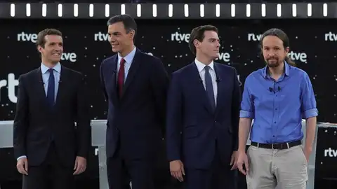 Pablo Casado, Pedro Sánchez, Albert Rivera y Pablo Iglesias en el debate de RTVE Pablo Casado, Pedro Sánchez, Albert Rivera y Pablo Iglesias en el debate de RTVE