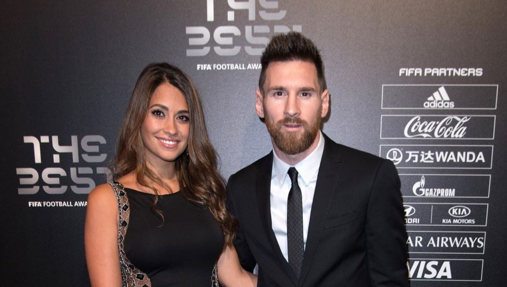 Messi y Antonella durante la gala The Best FIFA 2017 en Londres
