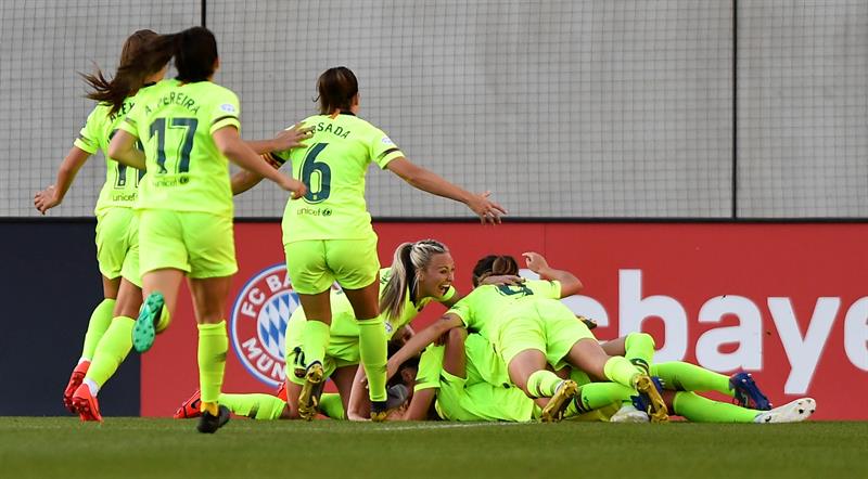 Leila: "Llegar a la final de Champions sería algo muy bueno seguir creciendo y hacer historia en el fútbol femenino" Leila: "Llegar a la final de Champions sería algo muy bueno seguir creciendo y hacer historia en el fútbol femenino"