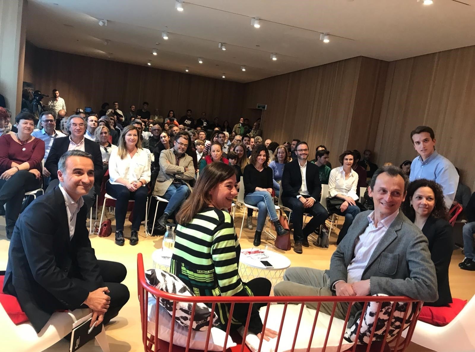 Pedro Duque: "Necesitamos continuar un tiempo más" Pedro Duque: "Necesitamos continuar un tiempo más"