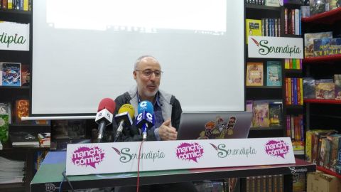 Angel Serrano, director de Manchacomic