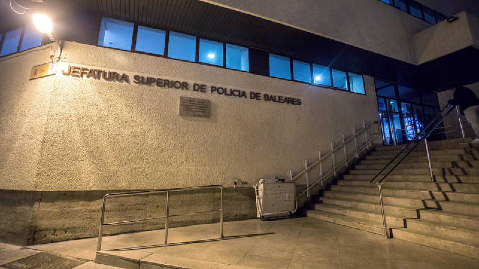La Policía Nacional, a la espera de que se autorice la extradición del hijo de la mujer asesinada en el Arenal La Policía Nacional, a la espera de que se autorice la extradición del hijo de la mujer asesinada en el Arenal