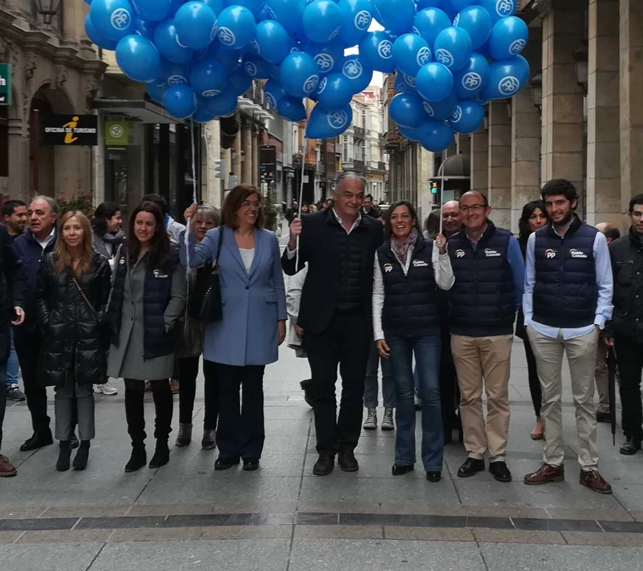 González Pons:" Los socios de VOX en el Parlamento Europeo quieren acabar con las ayudas agrícolas" González Pons:" Los socios de VOX en el Parlamento Europeo quieren acabar con las ayudas agrícolas"