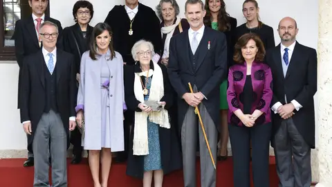 Ida Vitale Premio Cervantes 2018 Paraninfo de la Universidad de Alcalá