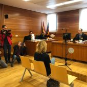 Gabarda (Ciudadanos) declara por un presunto delito de injurias a Barrachina (PP)