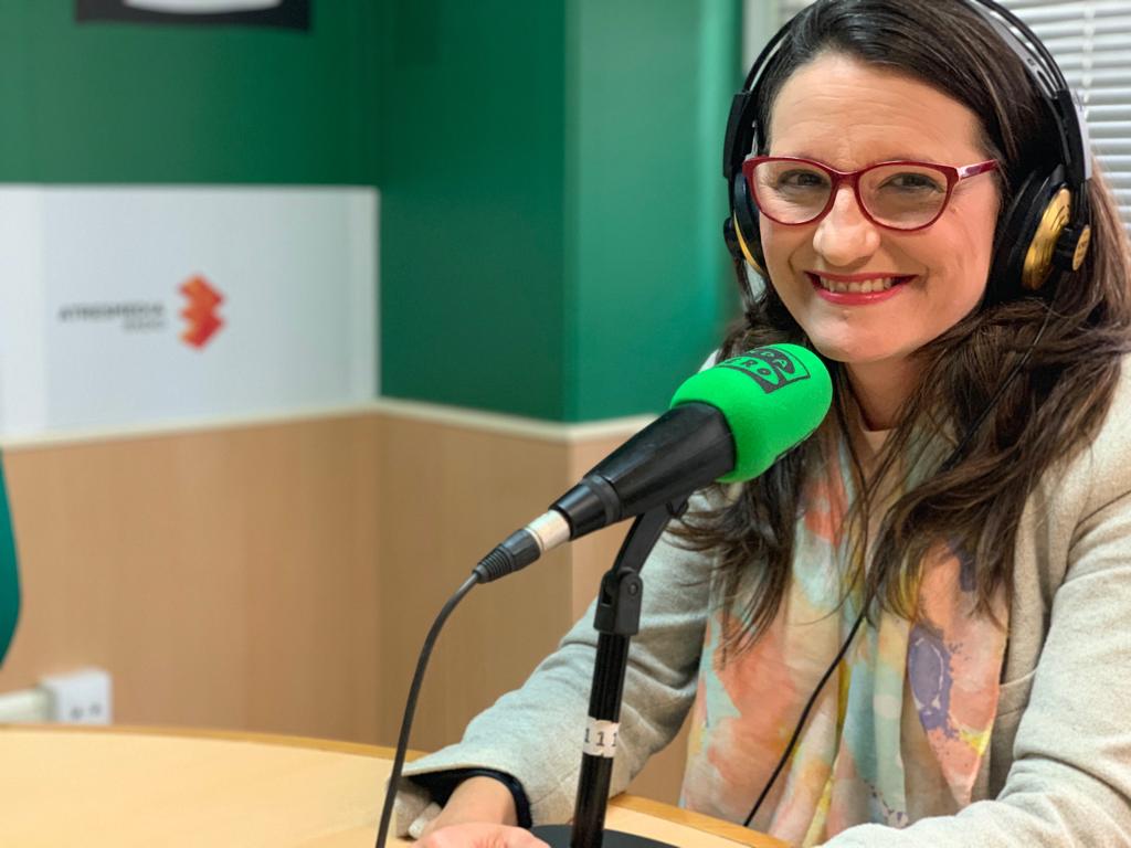 Mónica Oltra, sobre el respaldo de Compromís a Errejón: "Hemos decidido encarar la campaña fuera de la confrontación" Mónica Oltra, sobre el respaldo de Compromís a Errejón: "Hemos decidido encarar la campaña fuera de la confrontación"
