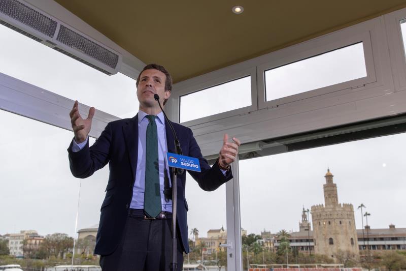 Casado, sorprendido con la marcha de Garrido a Ciudadanos a la que no da relevancia electoral Casado, sorprendido con la marcha de Garrido a Ciudadanos a la que no da relevancia electoral