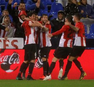 Los jugadores del Athletic celebran un gol en Butarque. Los jugadores del Athletic celebran un gol en Butarque.