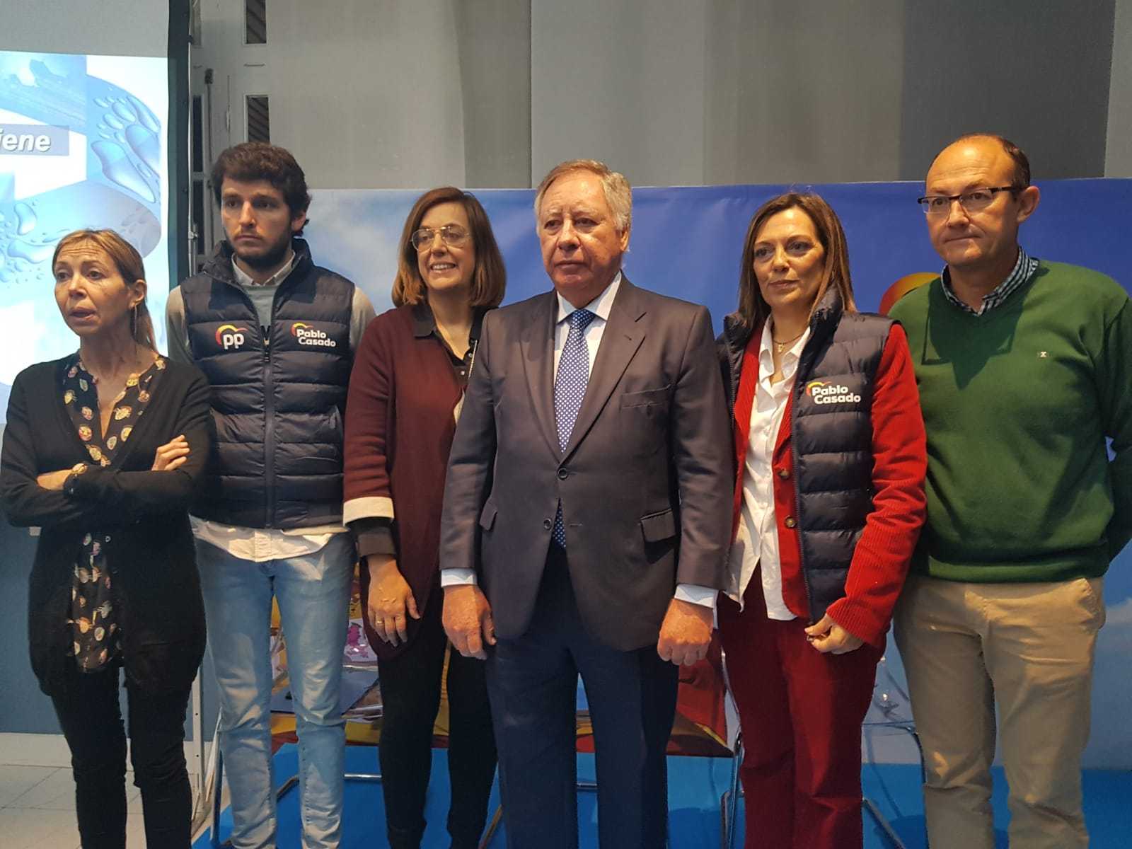 González: "Los empresarios necesitamos establidad y Pablo Casado es una persona seria y que da confianza" González: "Los empresarios necesitamos establidad y Pablo Casado es una persona seria y que da confianza"