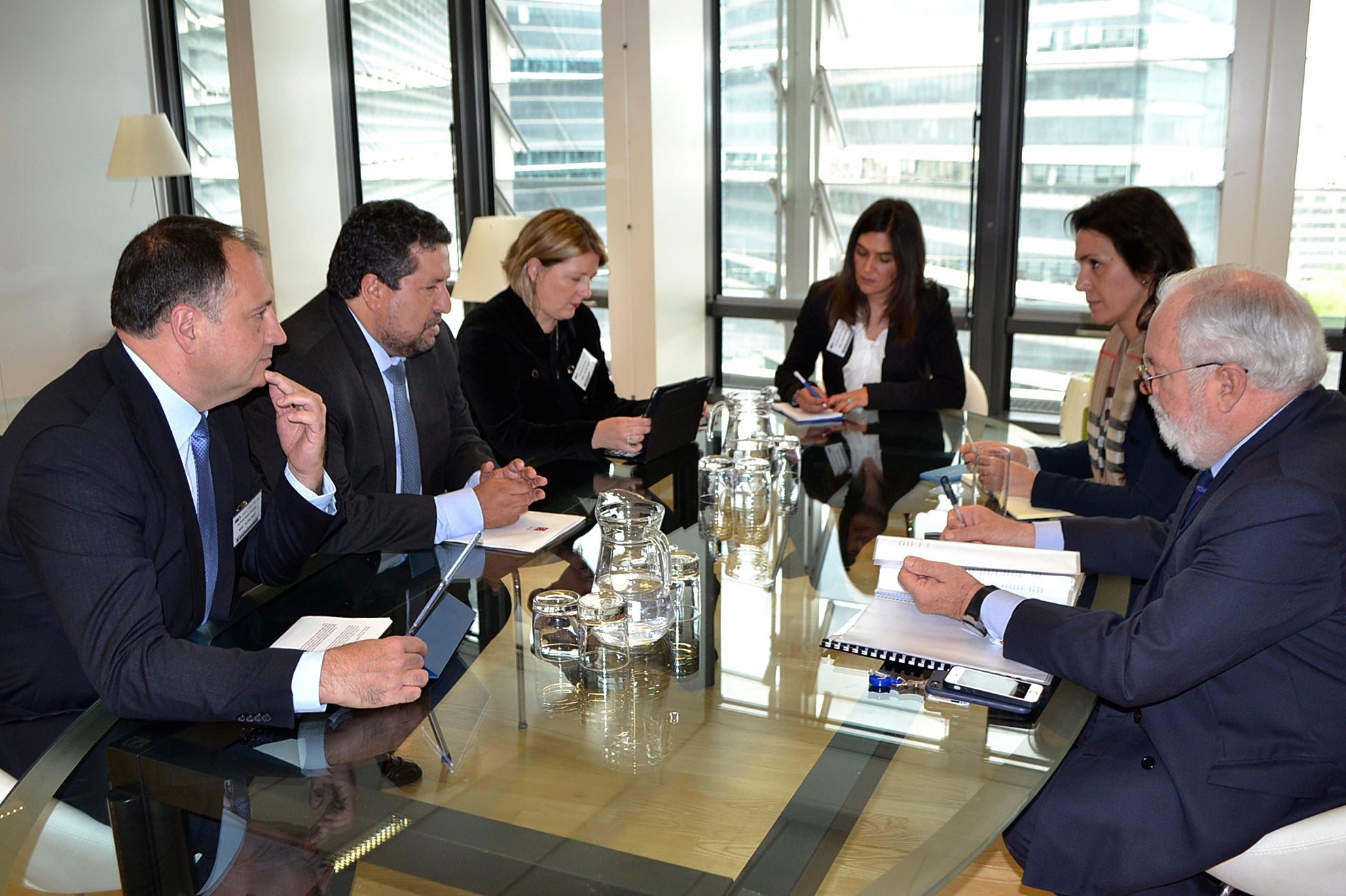 La Diputación de Castellón lleva a Bruselas los problemas del azulejo La Diputación de Castellón lleva a Bruselas los problemas del azulejo