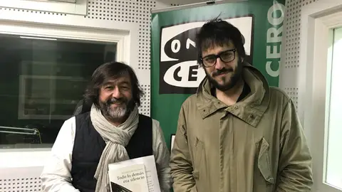 Manuel de Lorenzo, presenta o seo libro Manuel de Lorenzo, presenta o seo libro