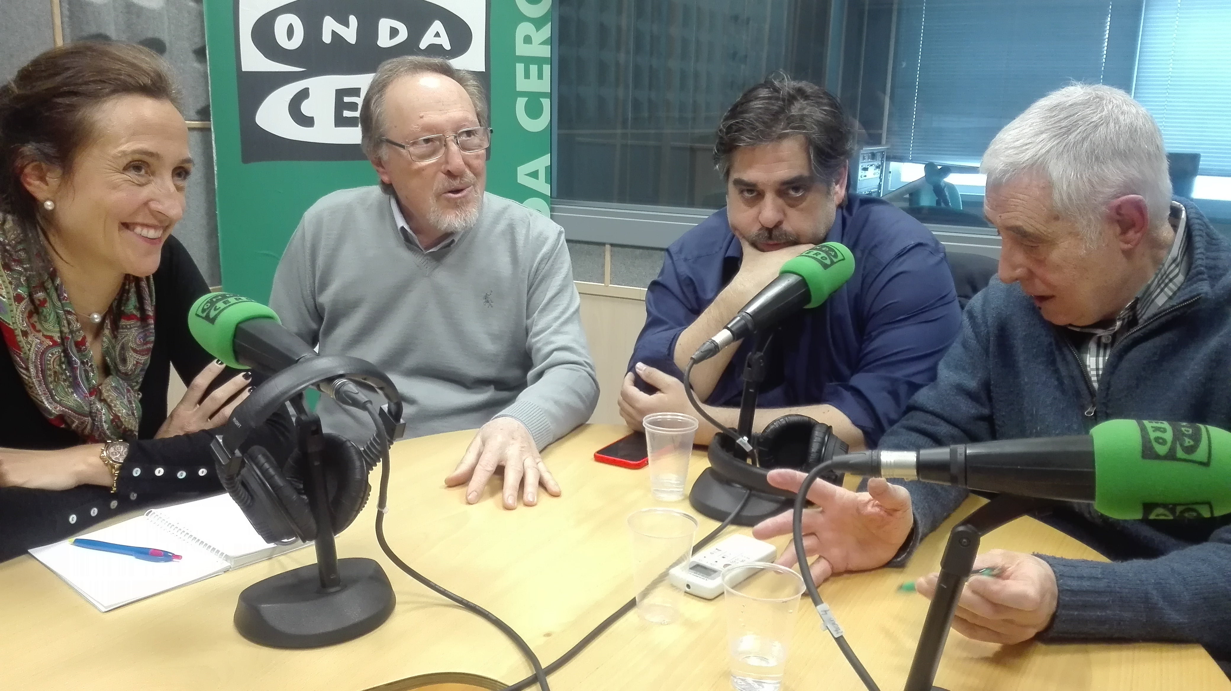 La tertulia de los jueves en ONDA CERO CUENCA La tertulia de los jueves en ONDA CERO CUENCA