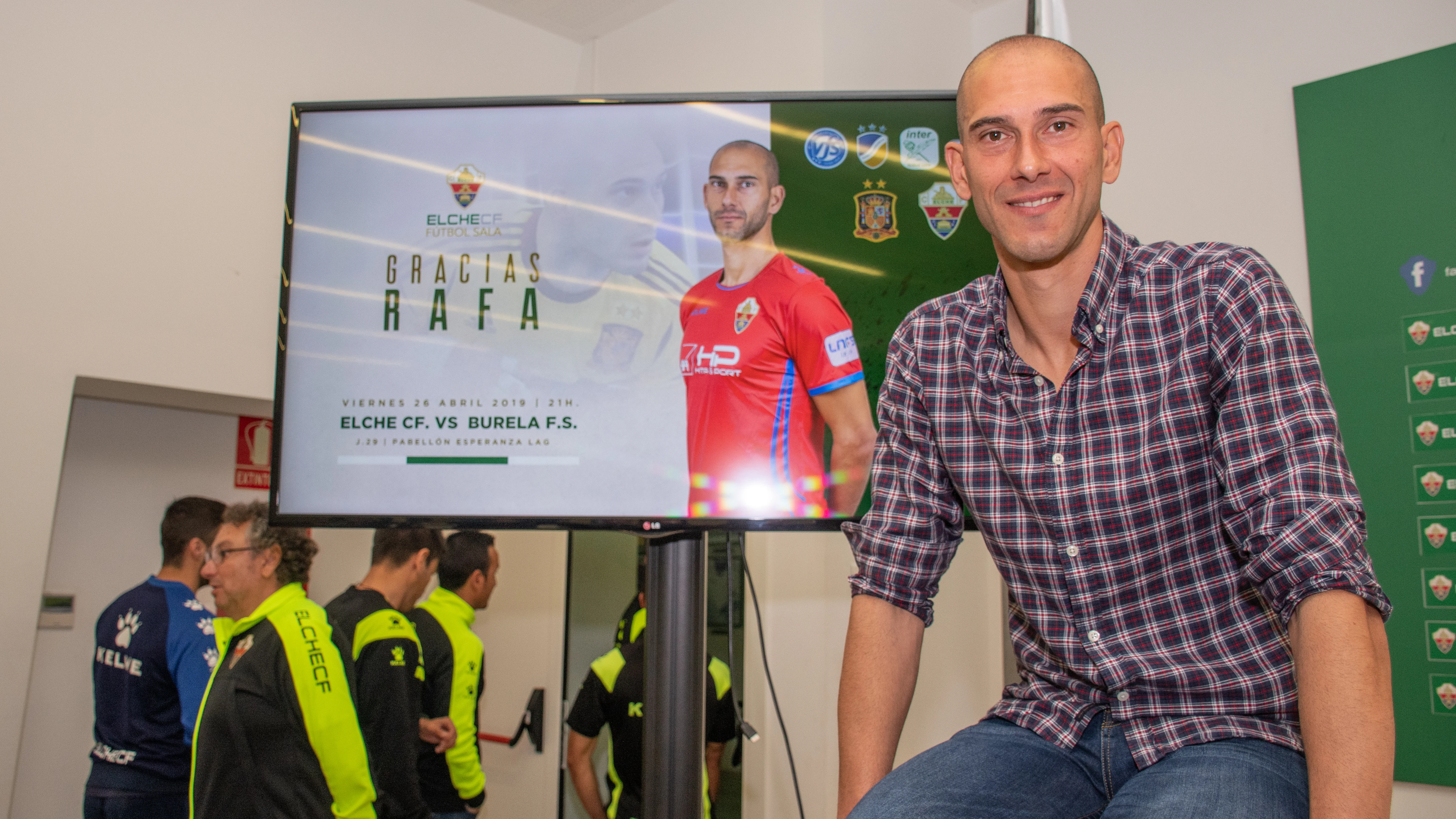 Rafa Fernández, el día que comunicó su adíos como portero profesional después de 21 años en la élite. ELCHE CF