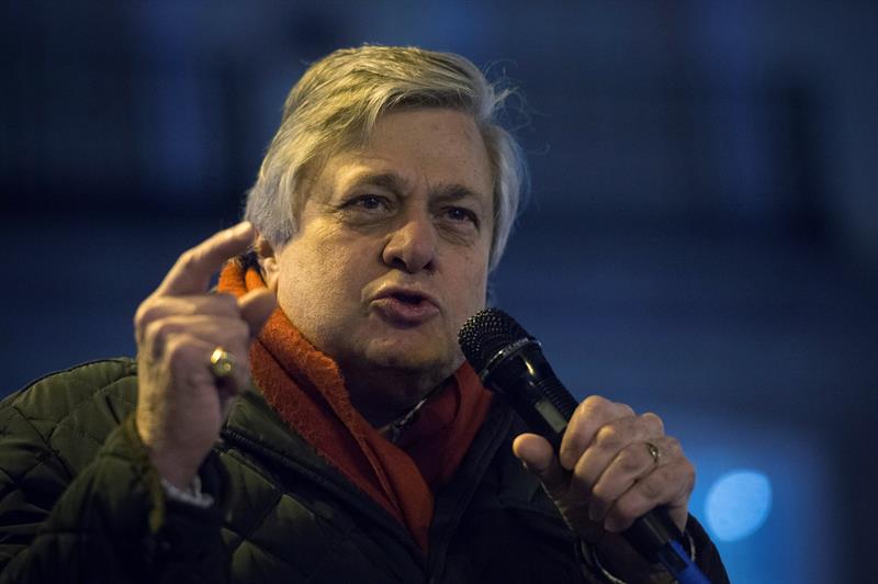 El PP ficha al padre de Leopoldo López para las Elecciones Europeas tras la marcha de Ángel Garrido El PP ficha al padre de Leopoldo López para las Elecciones Europeas tras la marcha de Ángel Garrido