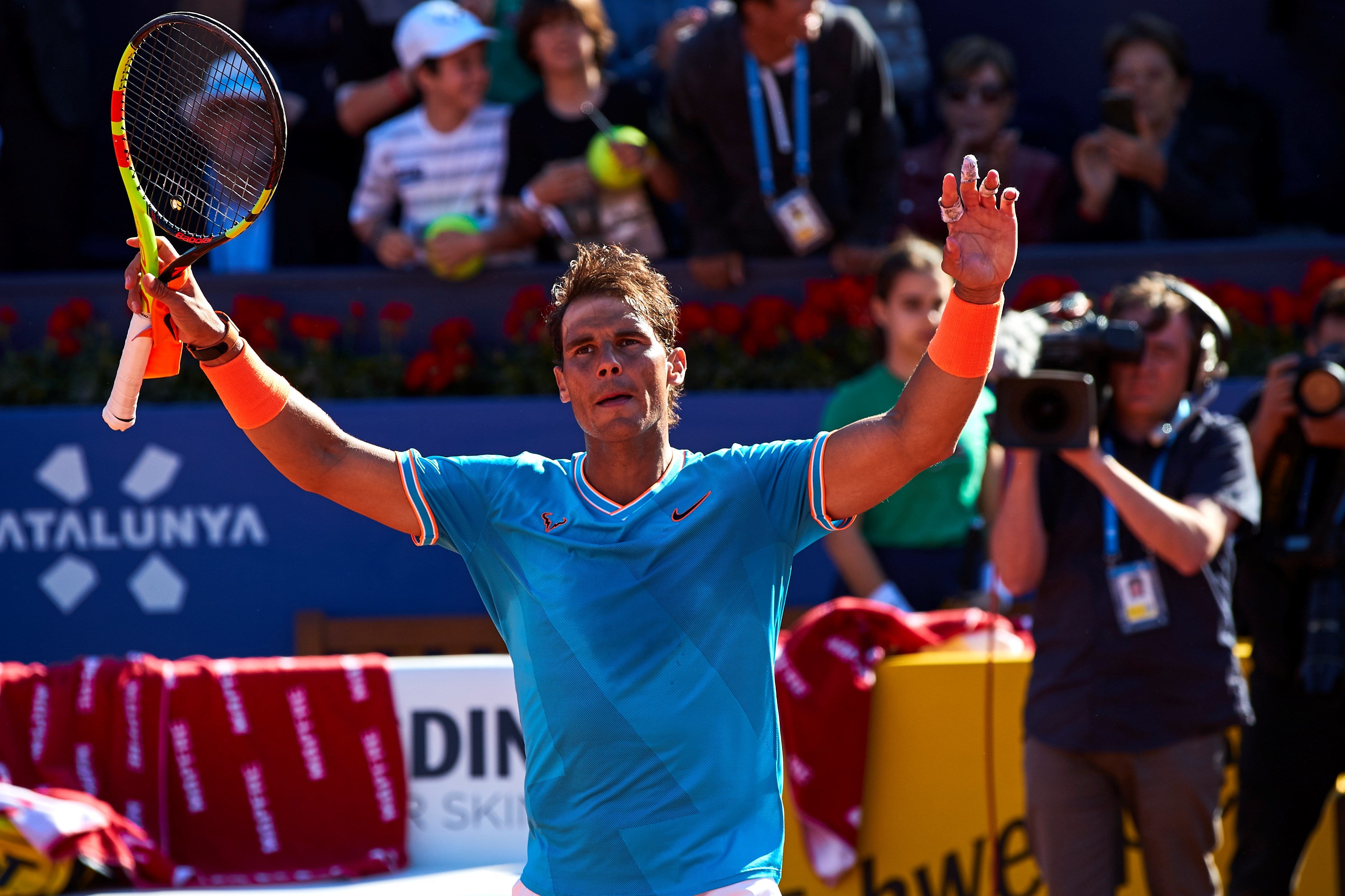Rafa Nadal avanza a cuartos tras ganar a un David Ferrer que se despide del Godó Rafa Nadal avanza a cuartos tras ganar a un David Ferrer que se despide del Godó