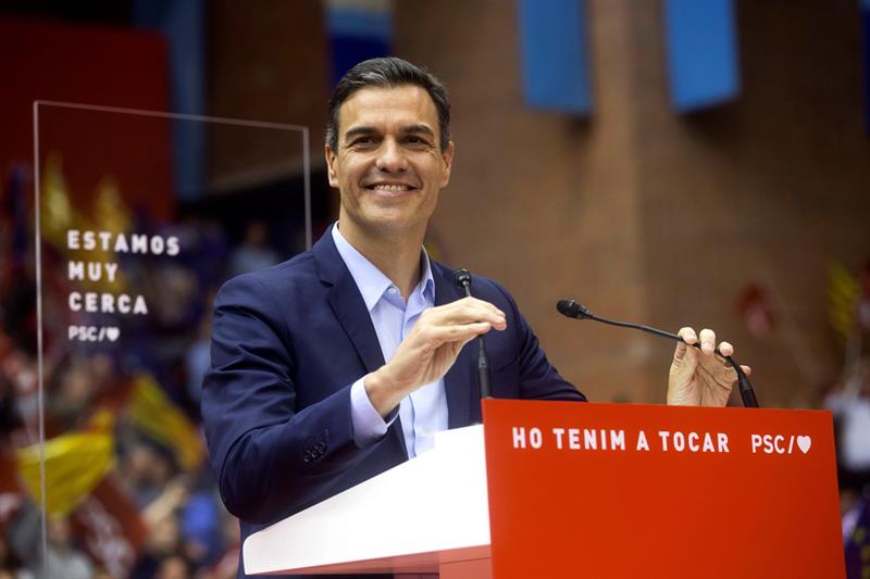 Las preguntas de Amón: "Sánchez ganará las elecciones, ¿con quién va a terminar gobernando?" Las preguntas de Amón: "Sánchez ganará las elecciones, ¿con quién va a terminar gobernando?"
