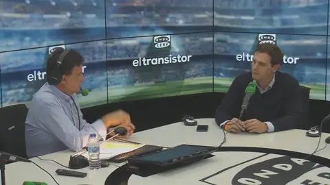 ¿Esperaba a Malú a Albert Rivera después de 'El Debate'? ¿Esperaba a Malú a Albert Rivera después de 'El Debate'?