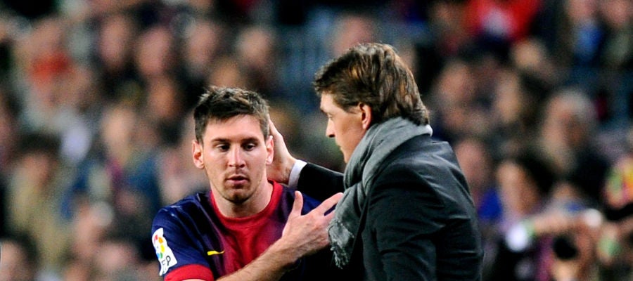 Tito Vilanova y Messi durante un partido Tito Vilanova y Messi durante un partido