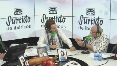 Xavier Deltell: "Un amigo iba al supermercado a robar las etiquetas de un sueldo para toda la vida" Xavier Deltell: "Un amigo iba al supermercado a robar las etiquetas de un sueldo para toda la vida"
