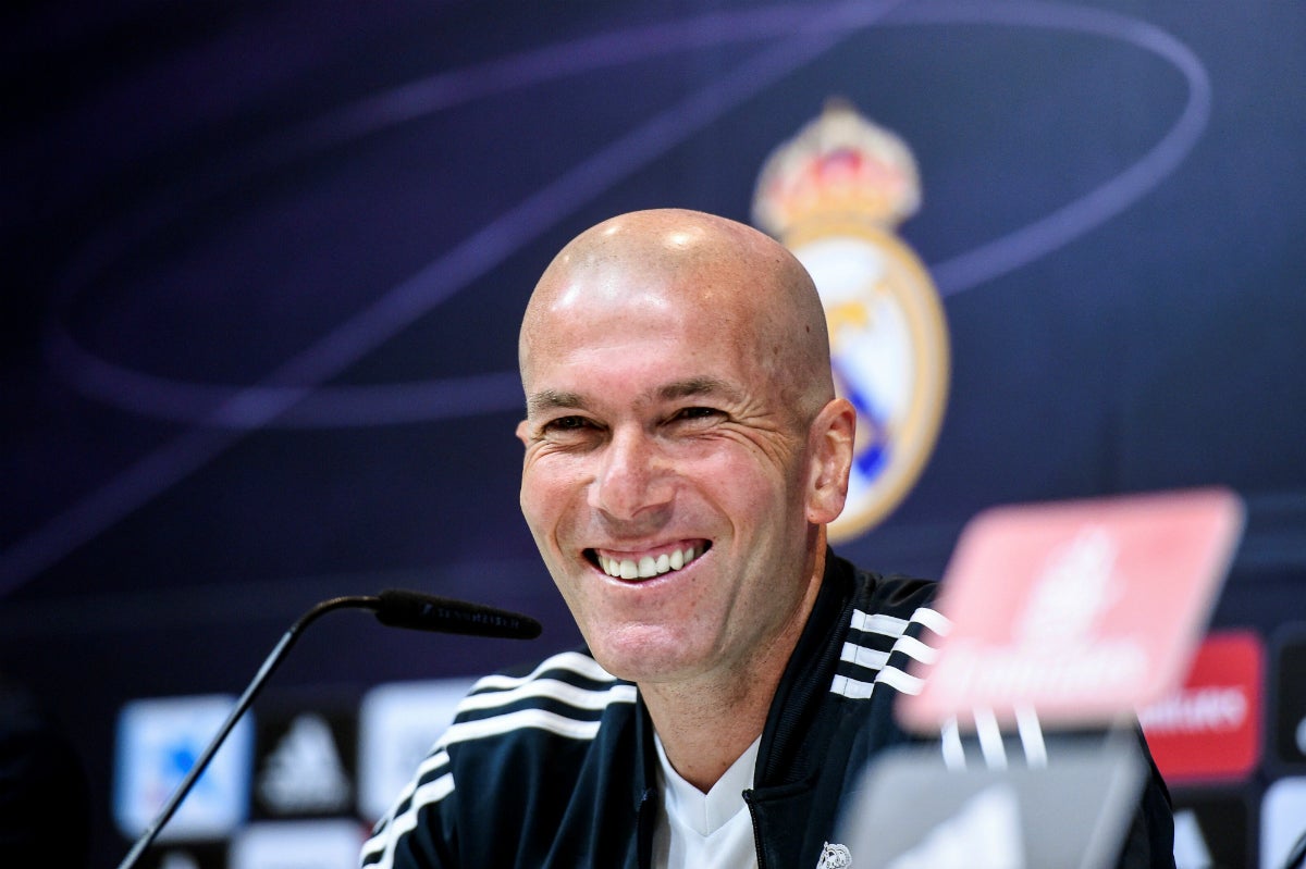 Zidane, sobre su poder en los fichajes y los descartes del Real Madrid: "Yo no mando ni en mi casa" Zidane, sobre su poder en los fichajes y los descartes del Real Madrid: "Yo no mando ni en mi casa"