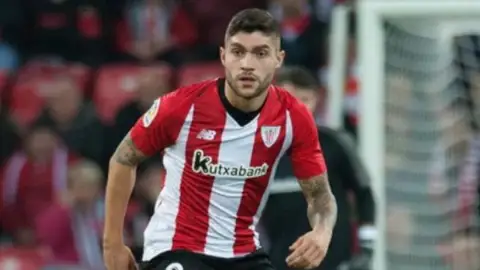 El central Unai Núñez. El central Unai Núñez.