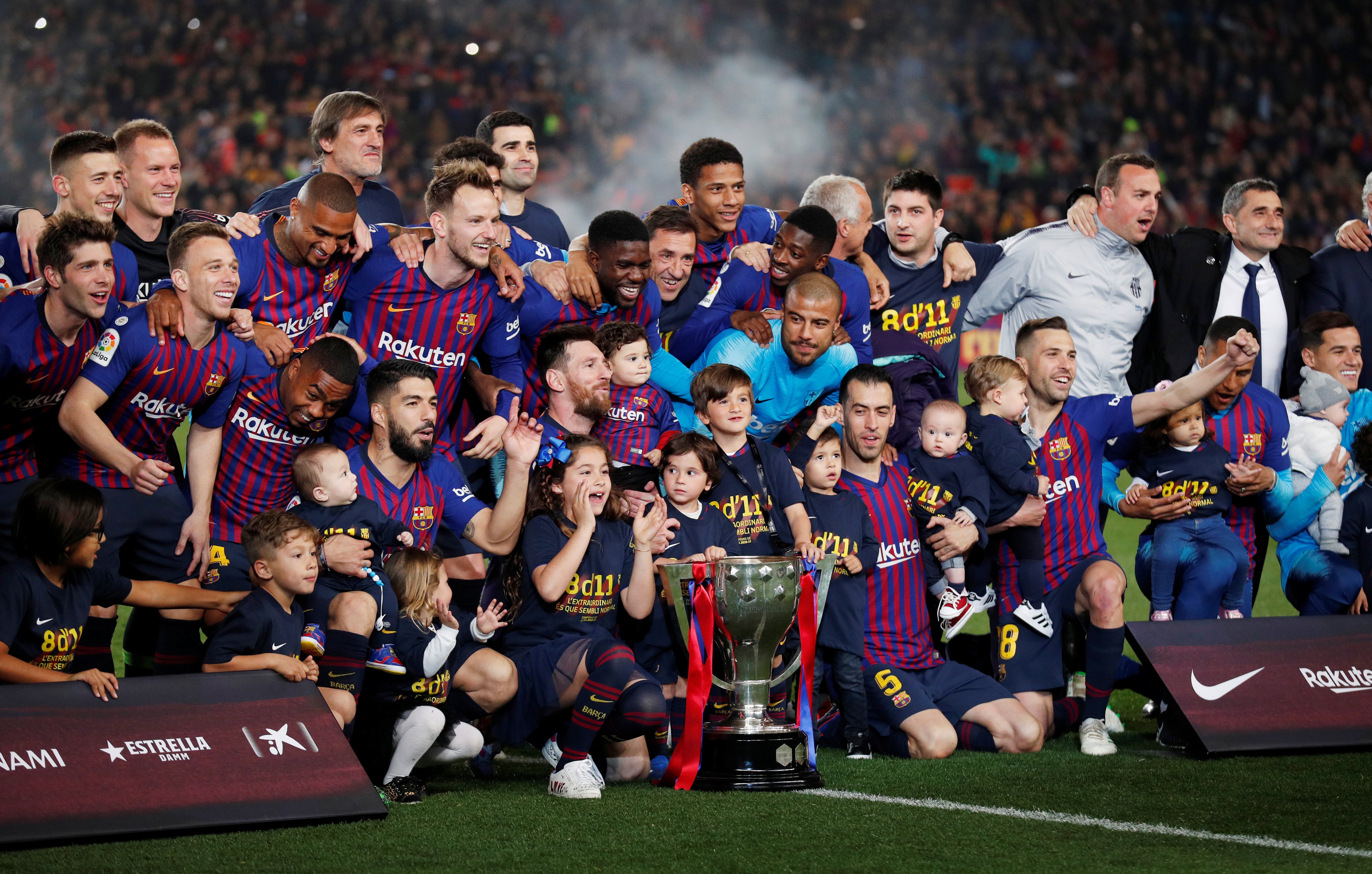 El Barcelona se proclama campeón de Liga tras vencer a un gran Levante El Barcelona se proclama campeón de Liga tras vencer a un gran Levante