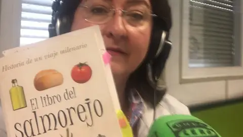 Almudena Villegas presenta 'El libro del salmorejo' Almudena Villegas presenta 'El libro del salmorejo'