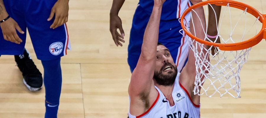 Marc Gasol, ante los Sixers Marc Gasol, ante los Sixers