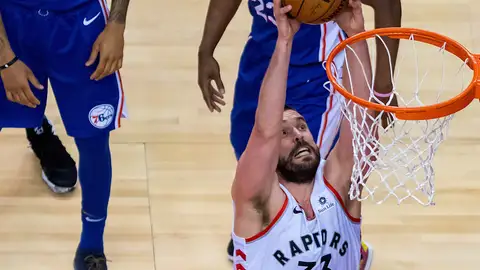 Marc Gasol, ante los Sixers Marc Gasol, ante los Sixers