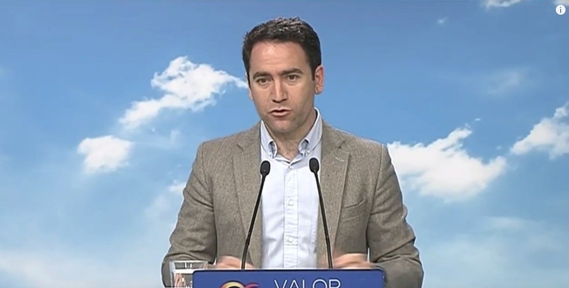El PP matiza a Díaz Ayuso y descarta la abstención en la investidura de Sánchez El PP matiza a Díaz Ayuso y descarta la abstención en la investidura de Sánchez