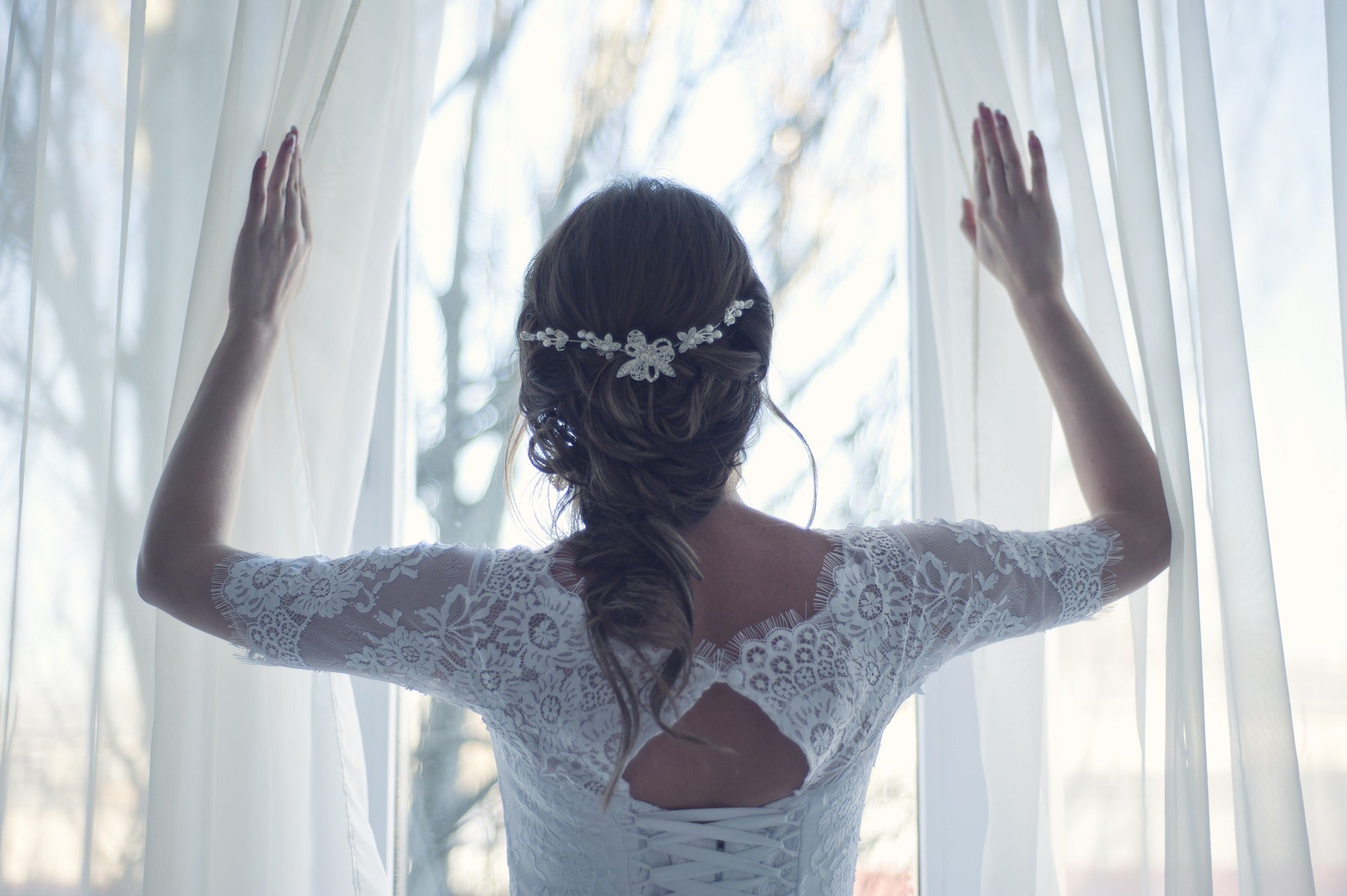 Rosa Clará celebra sus bodas de plata diseñando trajes de novia Rosa Clará celebra sus bodas de plata diseñando trajes de novia