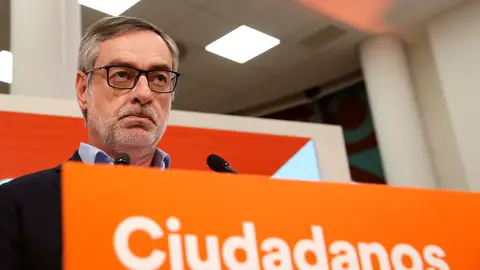 José Manuel Villegas José Manuel Villegas