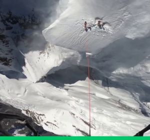 Rescate a 7.500 metros de altura: espectaculares imágenes de un rescate en el Annapurna Rescate a 7.500 metros de altura: espectaculares imágenes de un rescate en el Annapurna