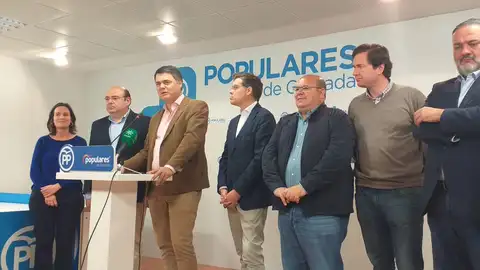 "Este partido no se hinca de rodillas" "Este partido no se hinca de rodillas"