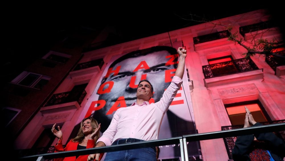 La Tertulia: La victoria del PSOE y la derrota del PP La Tertulia: La victoria del PSOE y la derrota del PP