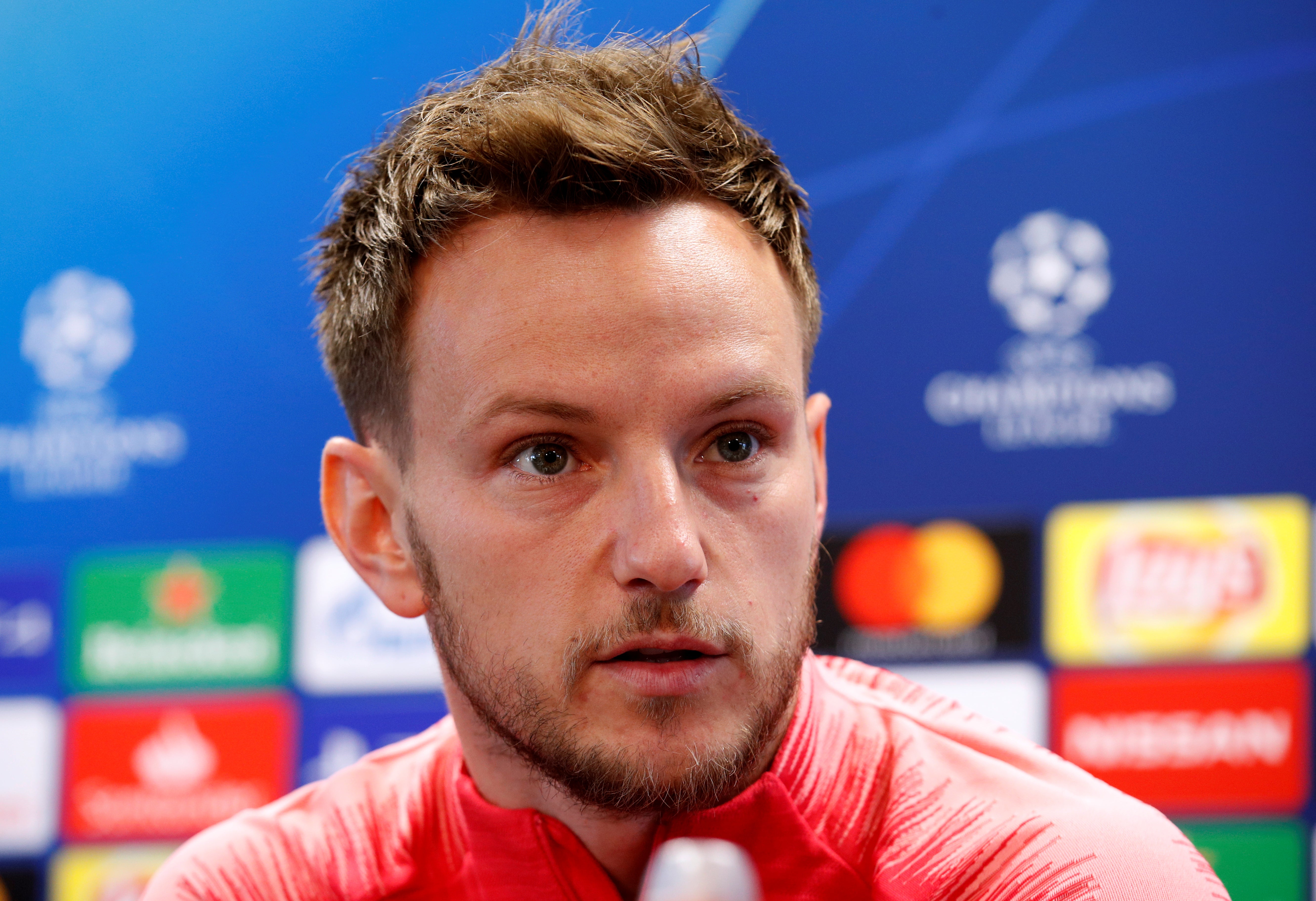 Rakitic: "Queremos todo y poder seguir a Messi, el mejor, da mucha confianza" Rakitic: "Queremos todo y poder seguir a Messi, el mejor, da mucha confianza"