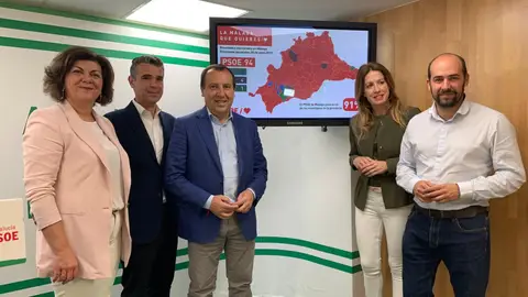José Luis Ruiz Espejo, secretario general del PSOE de Málaga El PSOE dice que el PP se está descomponiendo y que serán ellos quienes lideren esta tendencia de cambio hacia la izquierda.